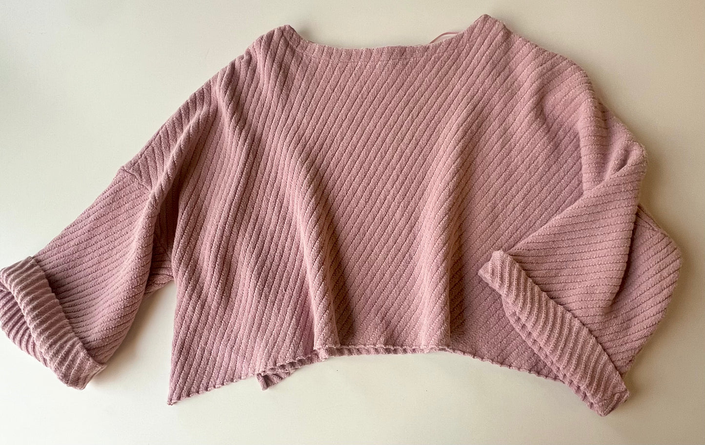 FREE PEOPLE SWEATER (XS)