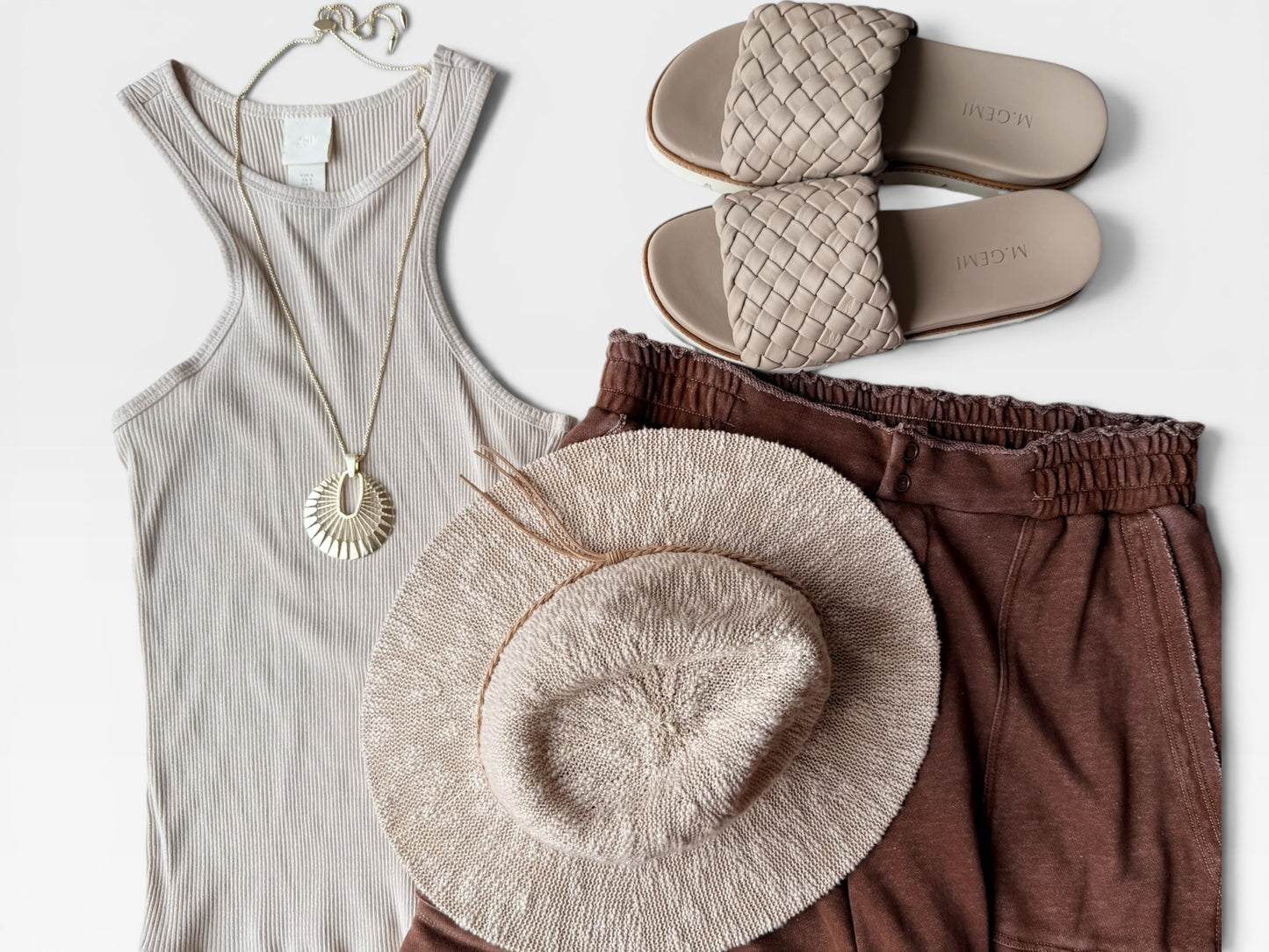 GOLD KENDRA SCOTT ROUND PENDANT NECKLACE