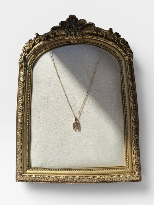 INLAID CZ HORSESHOE