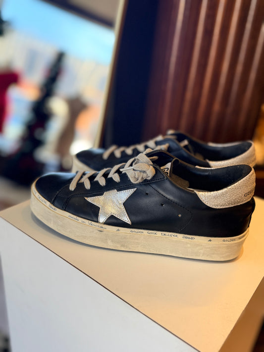 GOLDENGOOSE SNEAKERS 38