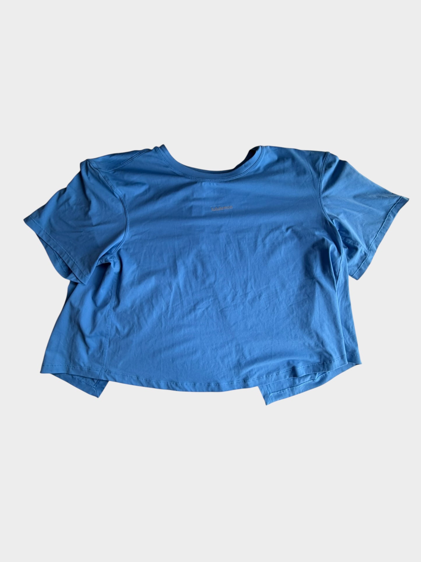 BLUE LULULEMON TEE M