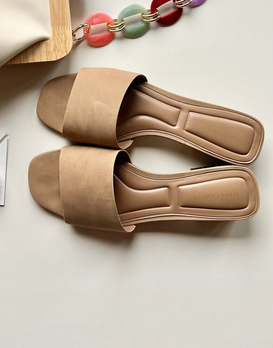 VINCE CAMUTO LADIES 7