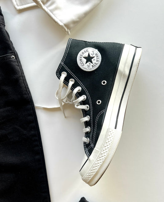 CONVERSE SHOES 9