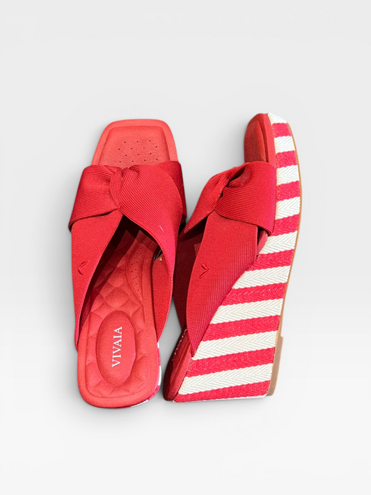 RED/WHITE VIVAIA WEDGE 39.5