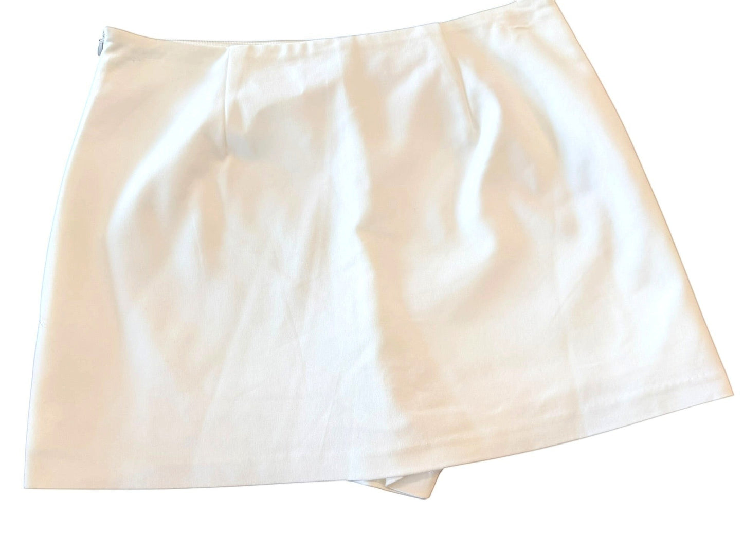 WHITE ENDLESS ROSE SKORT M