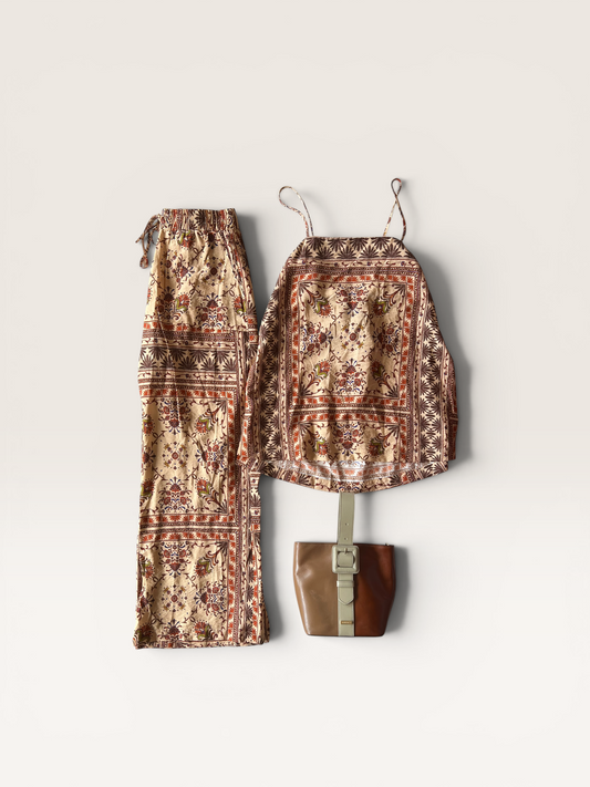 CREAM/BROWN ILLA ILLA SET (NWT $73) M