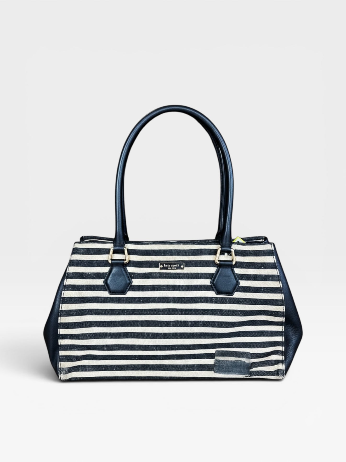 BLACK/WHITE KATE SPADE PURSE