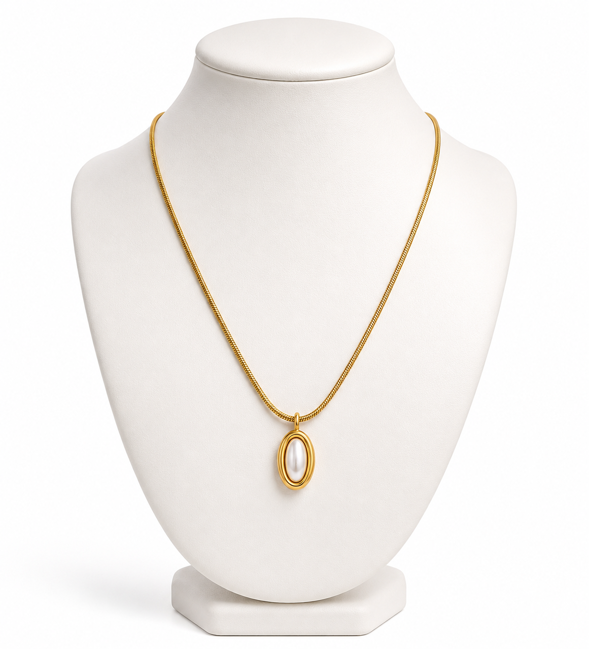 HORSE EYE SHELL NECKLACE