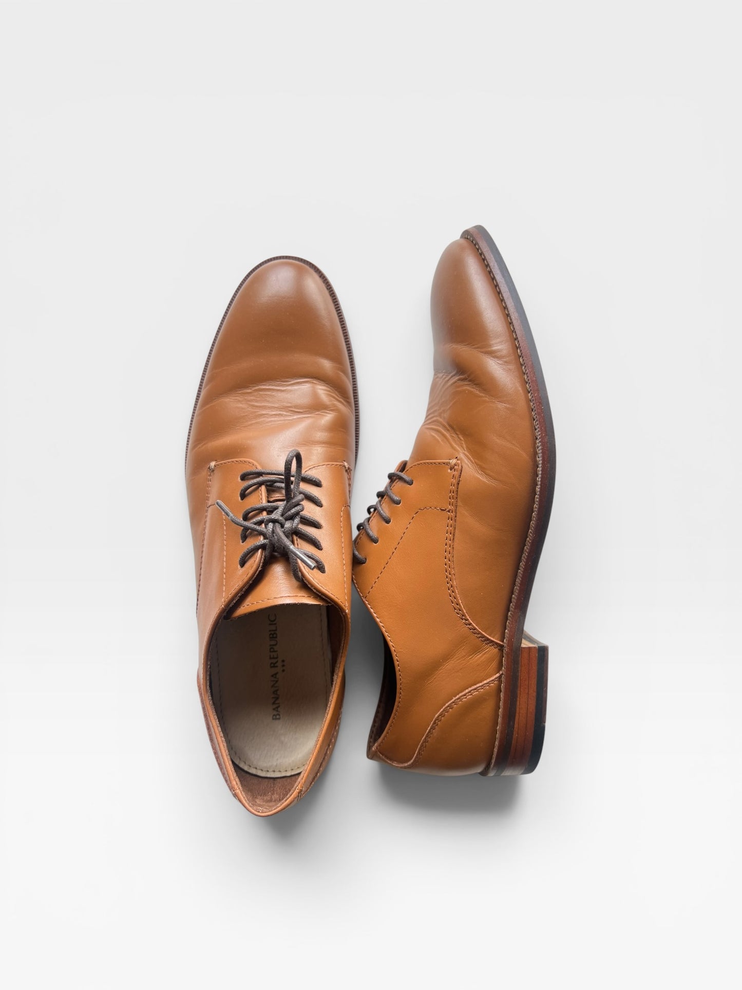 OXFORD LEATHER BANANA REPUBLIC SHOES 9