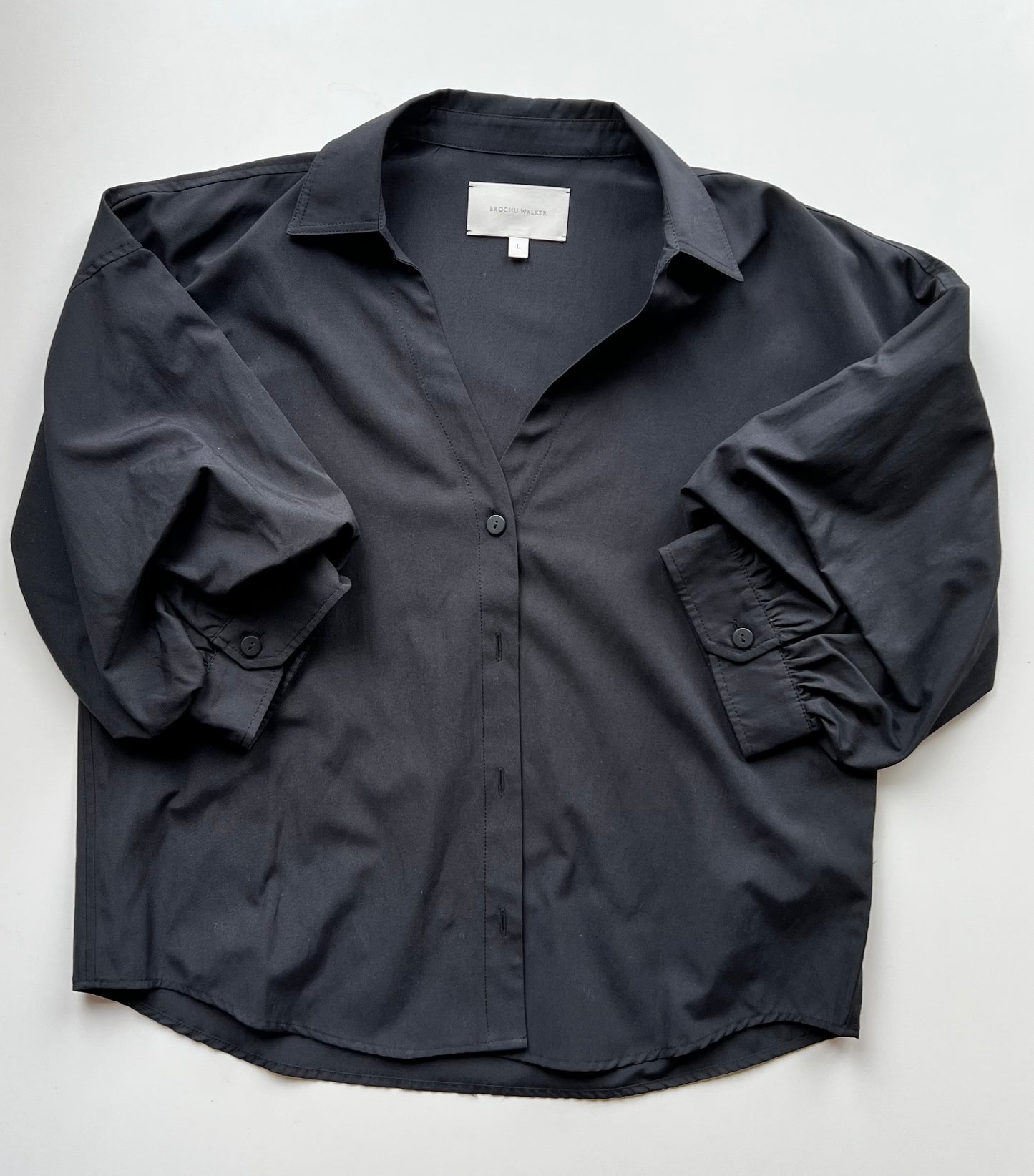 BLACK BROUCHU WALKER (NWT $288) LARGE
