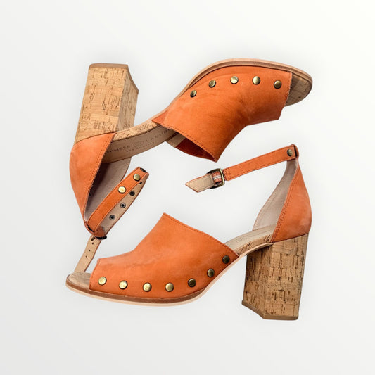 CHIENSE LAUNDRY SHOES 8
