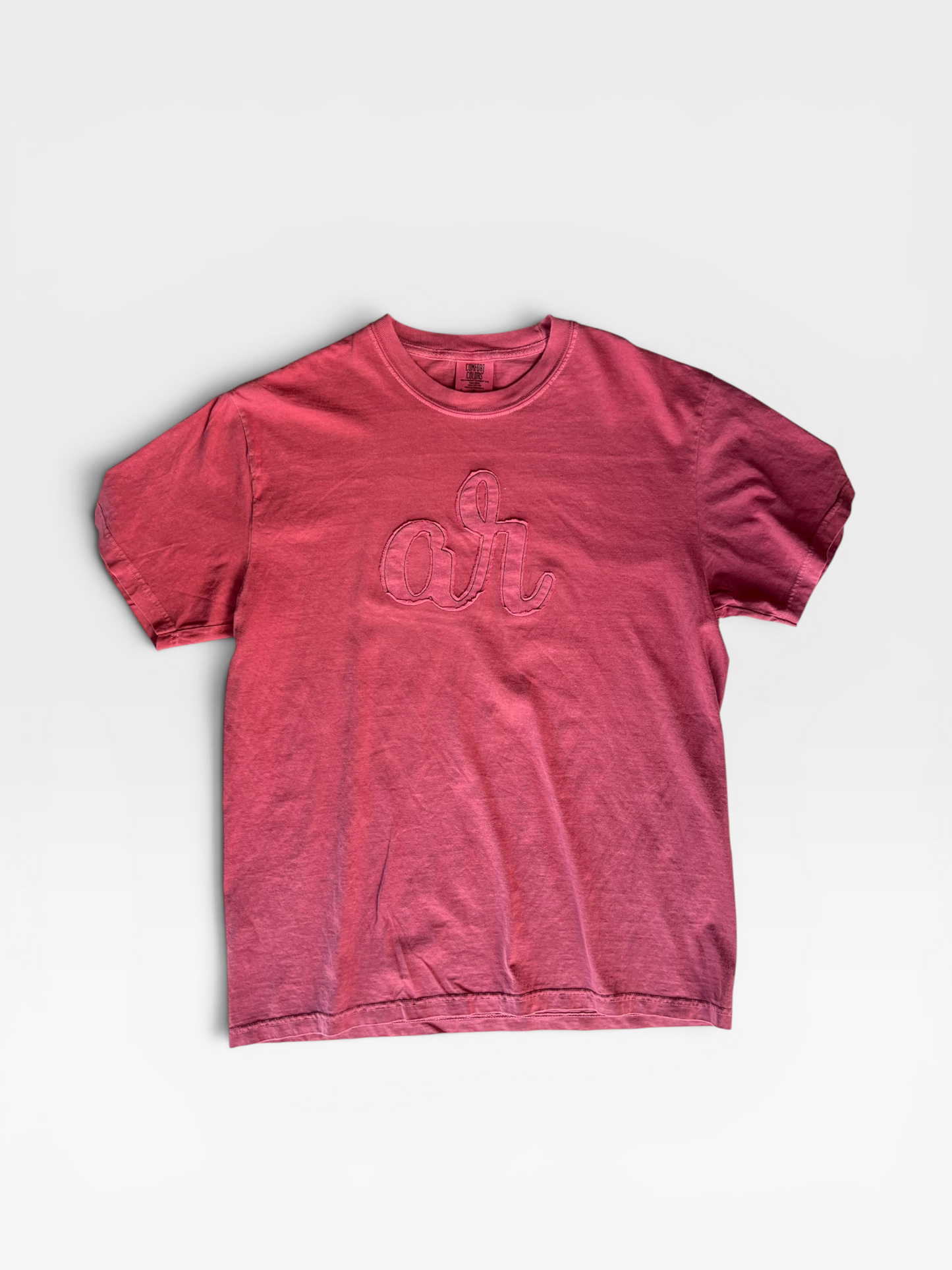 RED "AR" TSHIRT L