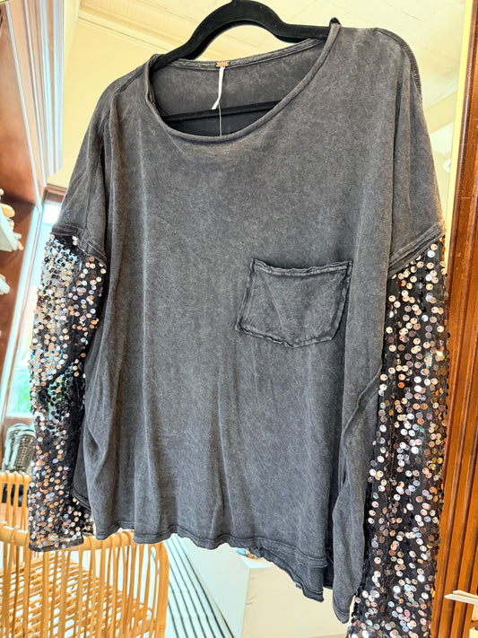 FREE PEOPLE TOP (NWT) SMALL