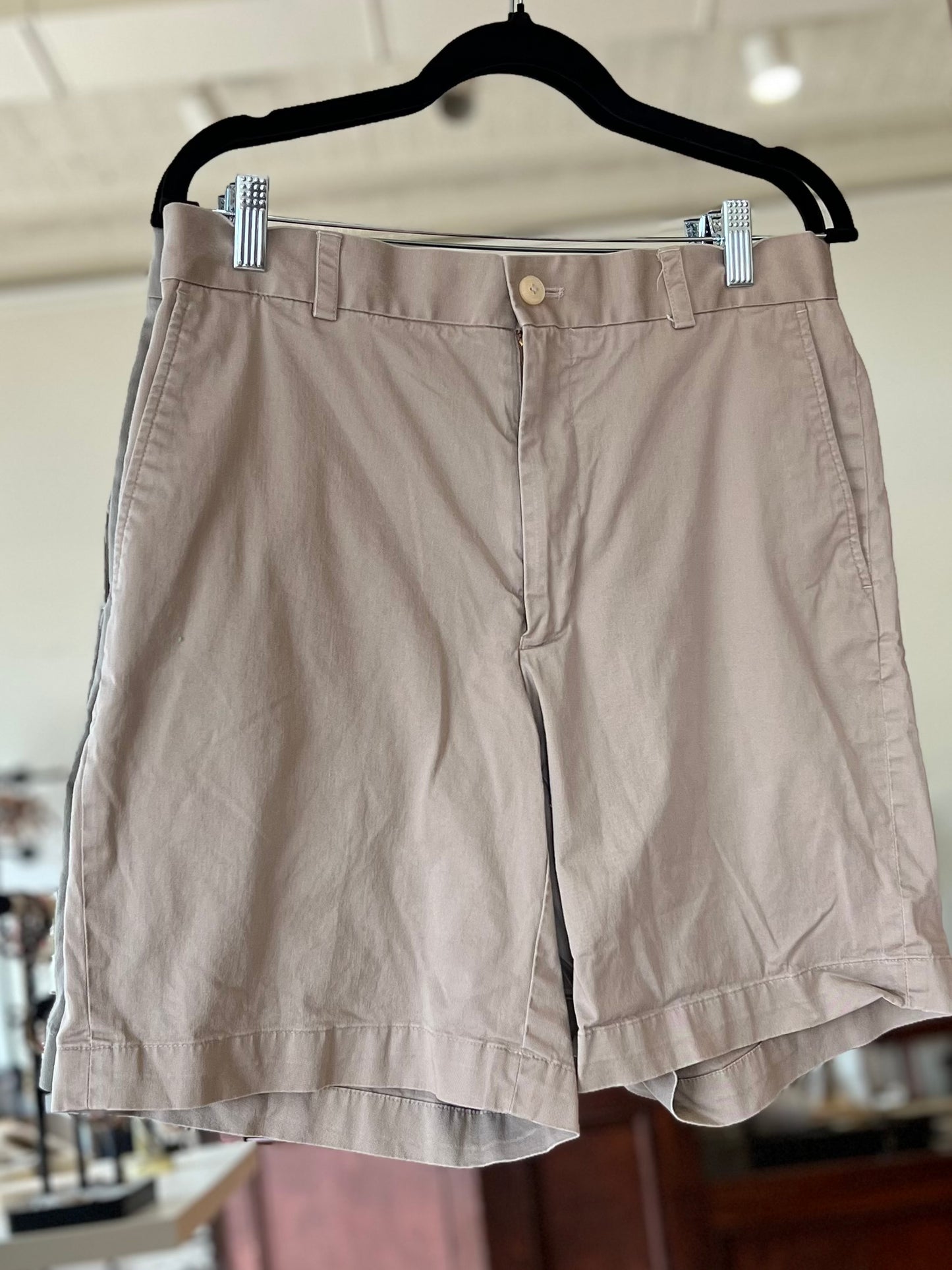 TAN SOUTHER TIDE SHORTS 32