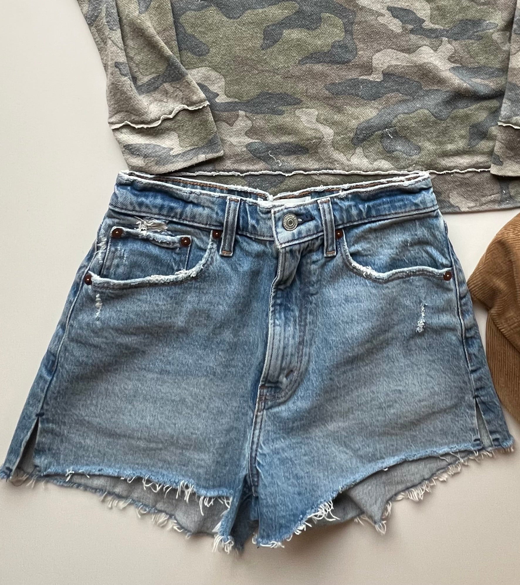 SHORTS