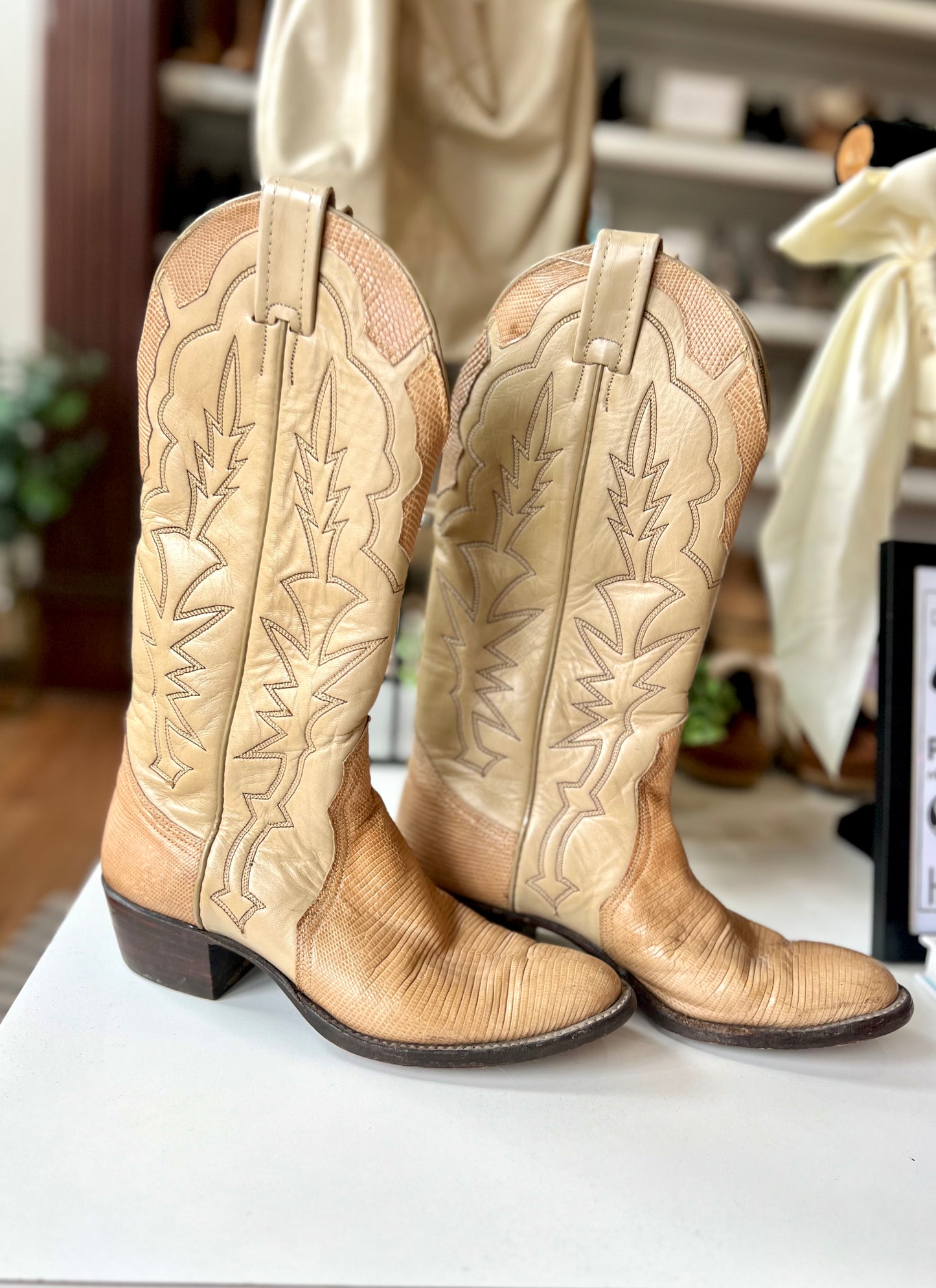 NOCONA BOOTS 6
