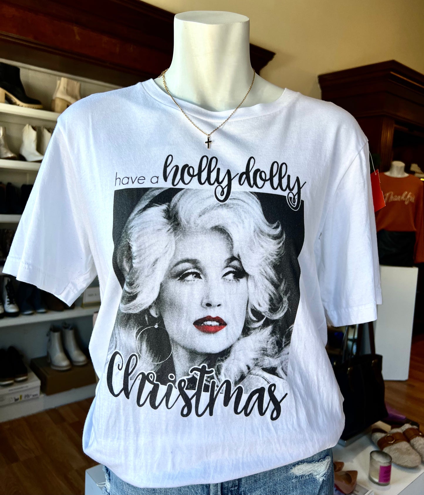 HOLLY DOLLY TEE MEDIUM