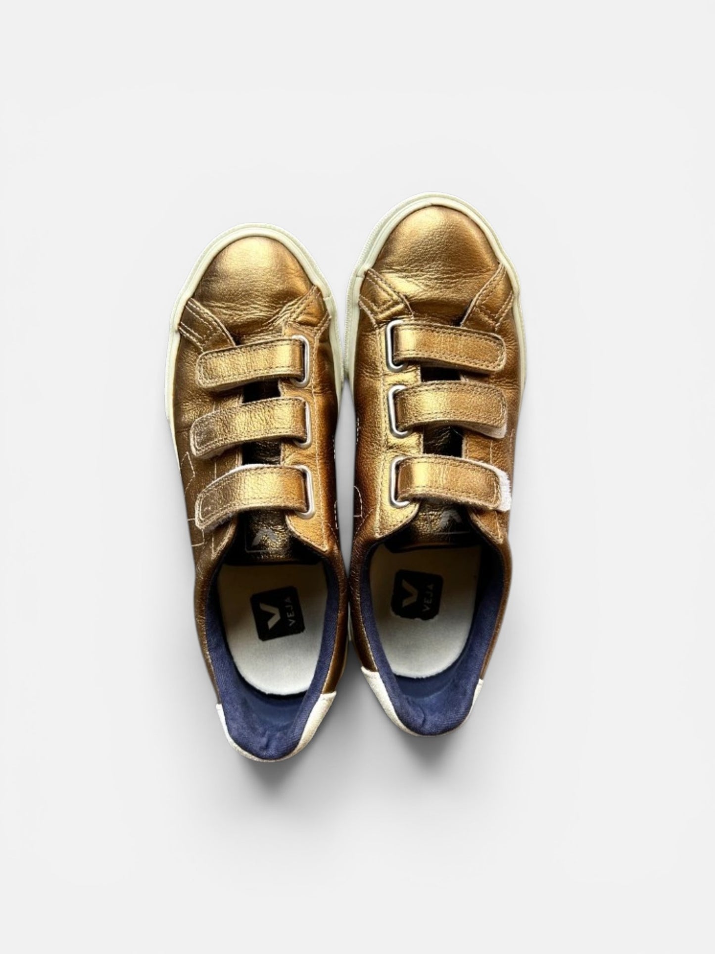 VEJA SHOES 38