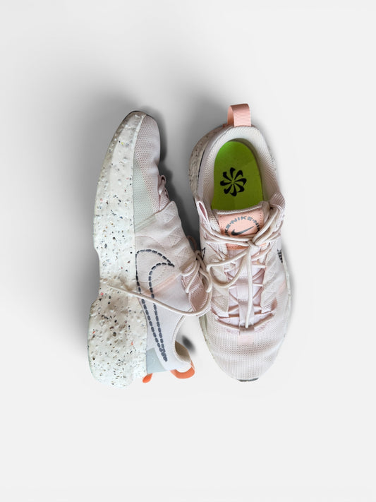 PINK NIKE SNEAKERS 8.5