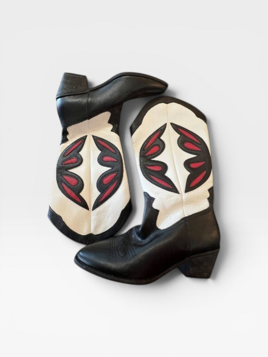 RED/BLACK CHELSEA & VIOLET BOOTS 9