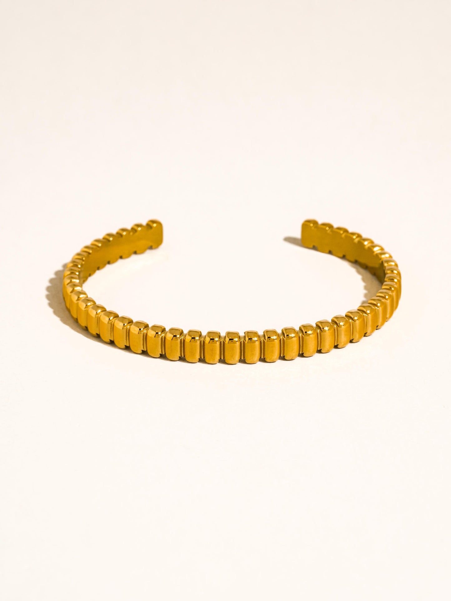 18K GOLKD BEADED CUFF (NON-TARNISH)